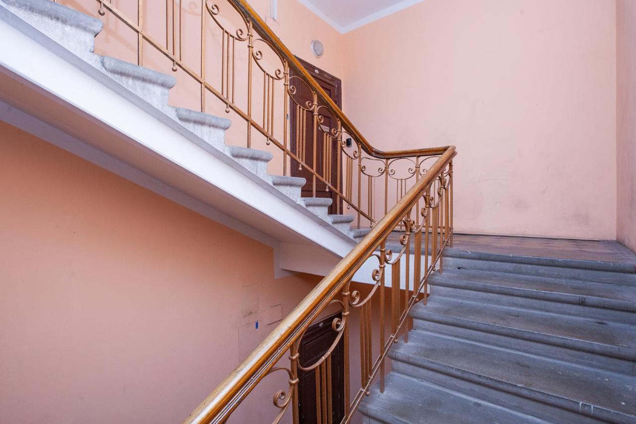 Ascetic Skolas Street Apartment Riga Exterior foto
