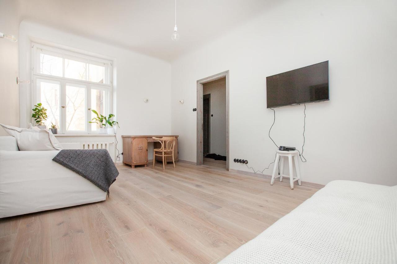 Ascetic Skolas Street Apartment Riga Exterior foto